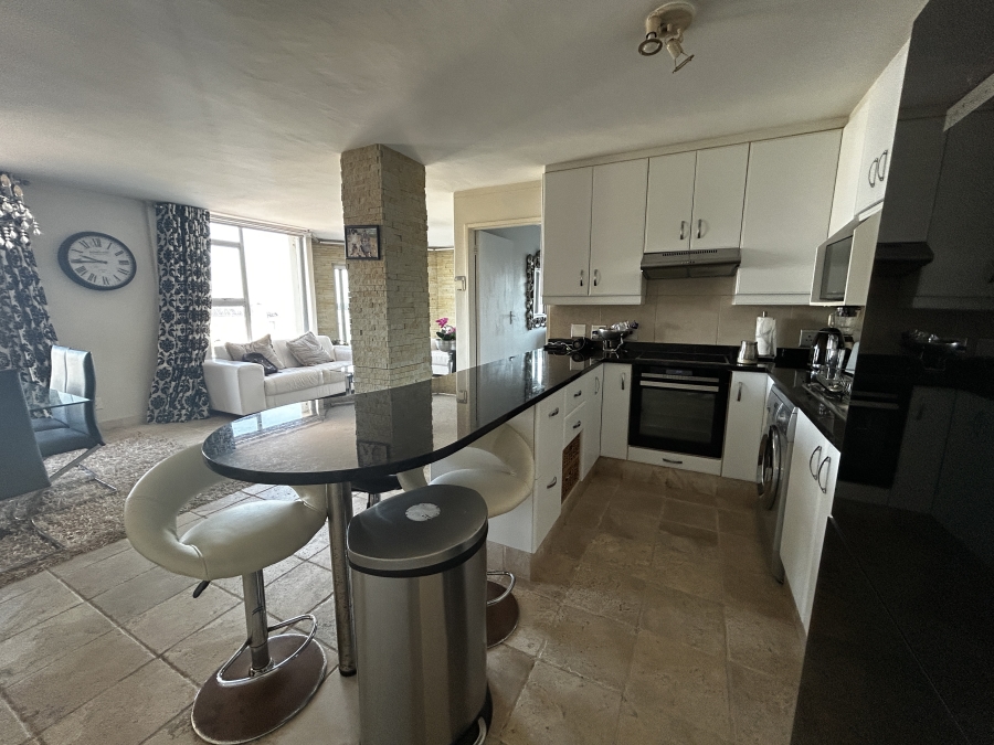 2 Bedroom Property for Sale in Beachfront Western Cape